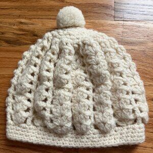 Vintage ivory "Bloody Foreland" handknit wool beanie, Ireland S-M